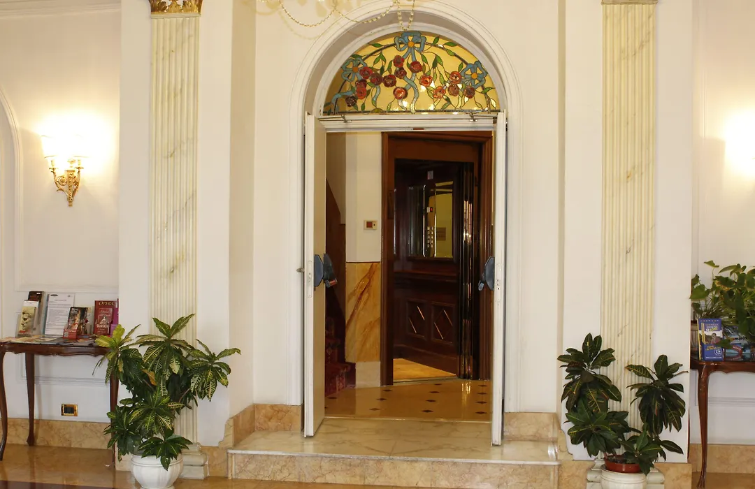 The Major Hotel-1